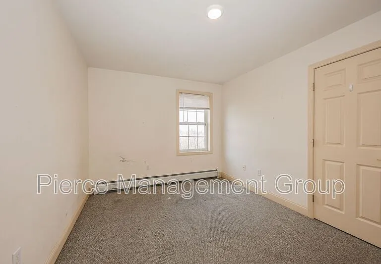 843 S Mammoth Rd #7 — Photo 6