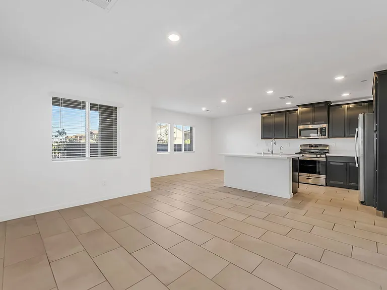 894 Cadence View Way — Photo 6