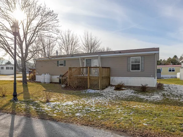 69 Blackberry Place, Kittery, ME 03904