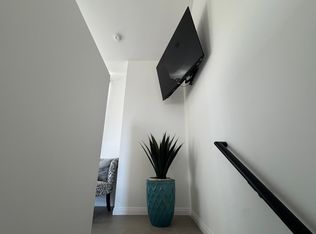 530A W 35th St #A, Long Beach, CA 90806