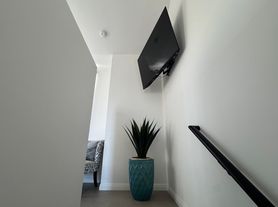 530A W 35th St, Long Beach, CA