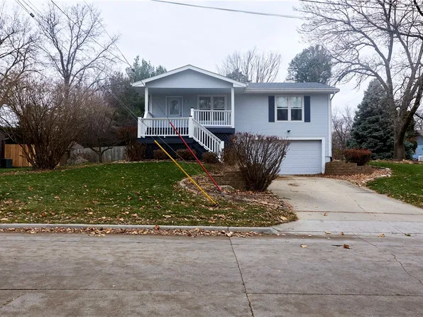 4004 SW 13th St, Des Moines, IA 50315