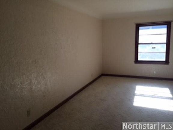 5th image of 1864 Sherwood Avenue E