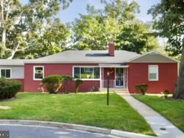 3502 Summit Dr, Temple Hills, MD 20748