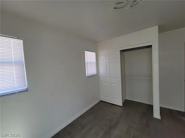 10799 Flame Vine Ct — Photo 53
