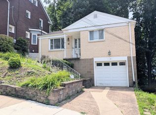 1131 Pemberton St, Pittsburgh, PA 15212