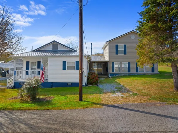 167 Poplar St, Sneedville, TN 37869