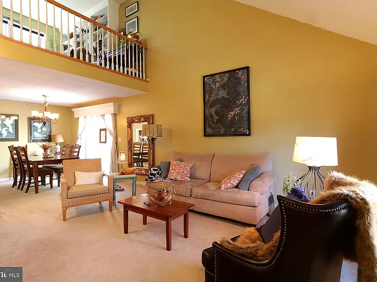 226 Amblewood Way — Photo 2