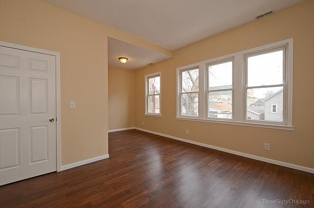 1st image of 3726 S Emerald Ave #2F