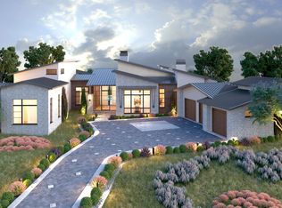 817 Trails Pkwy, Horseshoe Bay, TX 78657