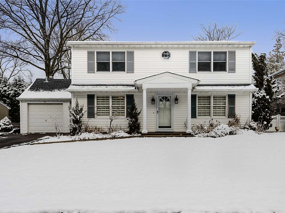 1st image of 19 Wakefield Ave