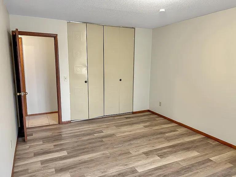 Tradewinds Apartments — Photo 14