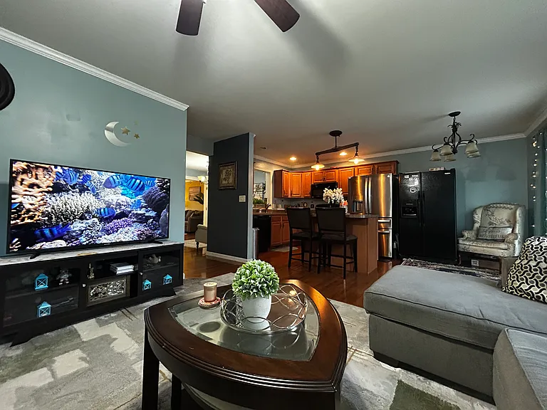 6127 Galleon Dr — Photo 17