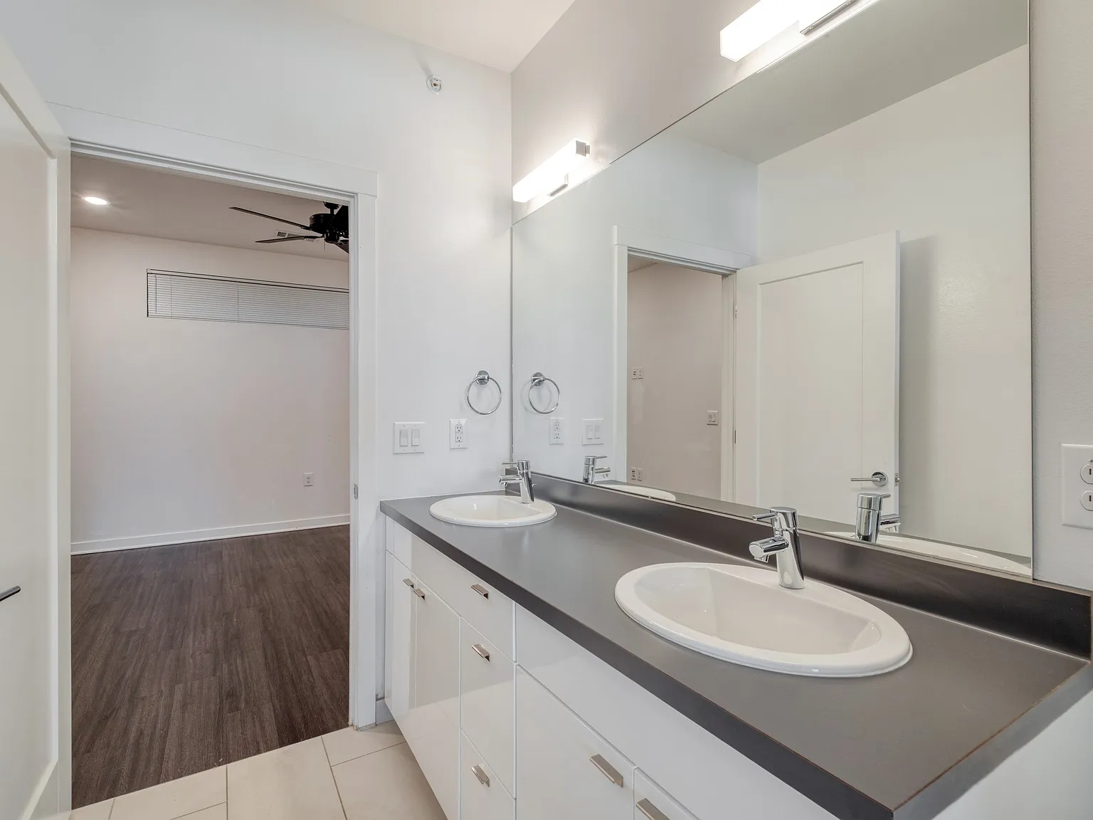 1 bed, 749 sqft, $1,550 — Photo 1