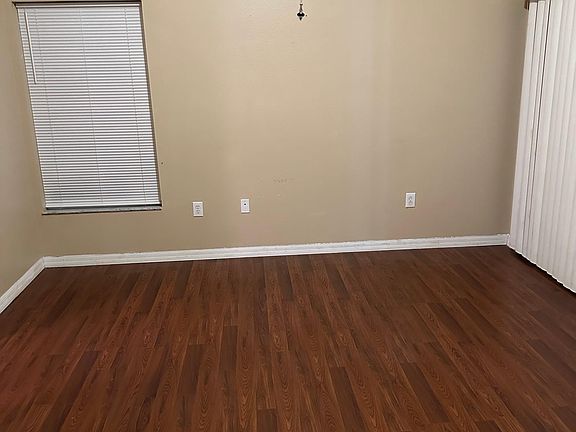 2nd image of 517 Somerstone Dr