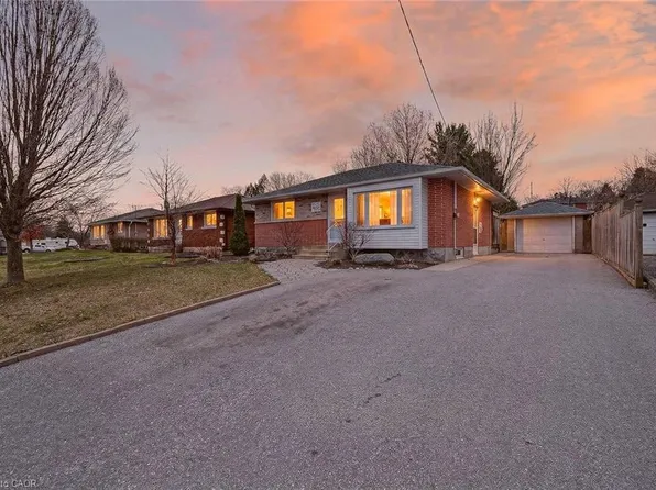 390 Argyle St, Woodstock, ON N4S 2G6