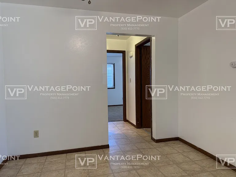 1910 Preble Ave #3 — Photo 11
