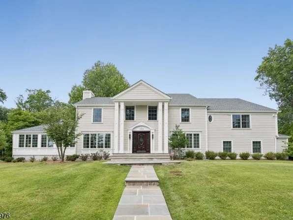125 Stewart Rd, Millburn Twp., NJ 07078