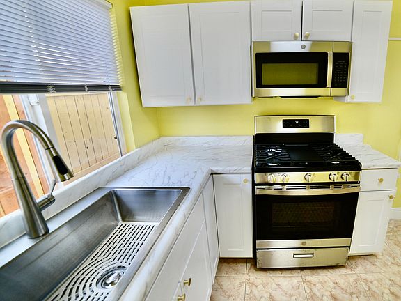 2nd image of 626 Stemwood Dr #1