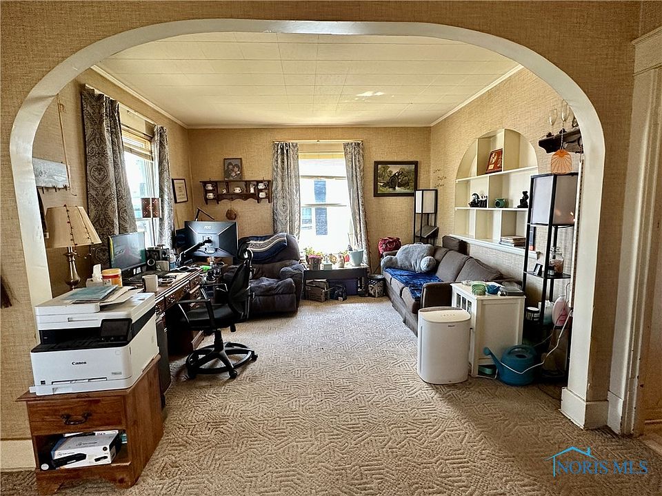 17 Ash St, Tiffin, OH 44883 Zillow