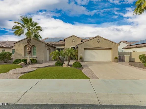16748 W HOLLY Street, Goodyear, AZ 85395