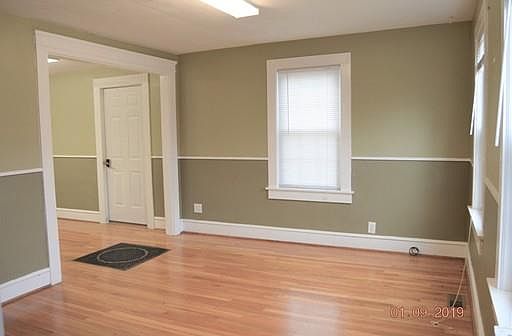 3rd image of 148 South St #0