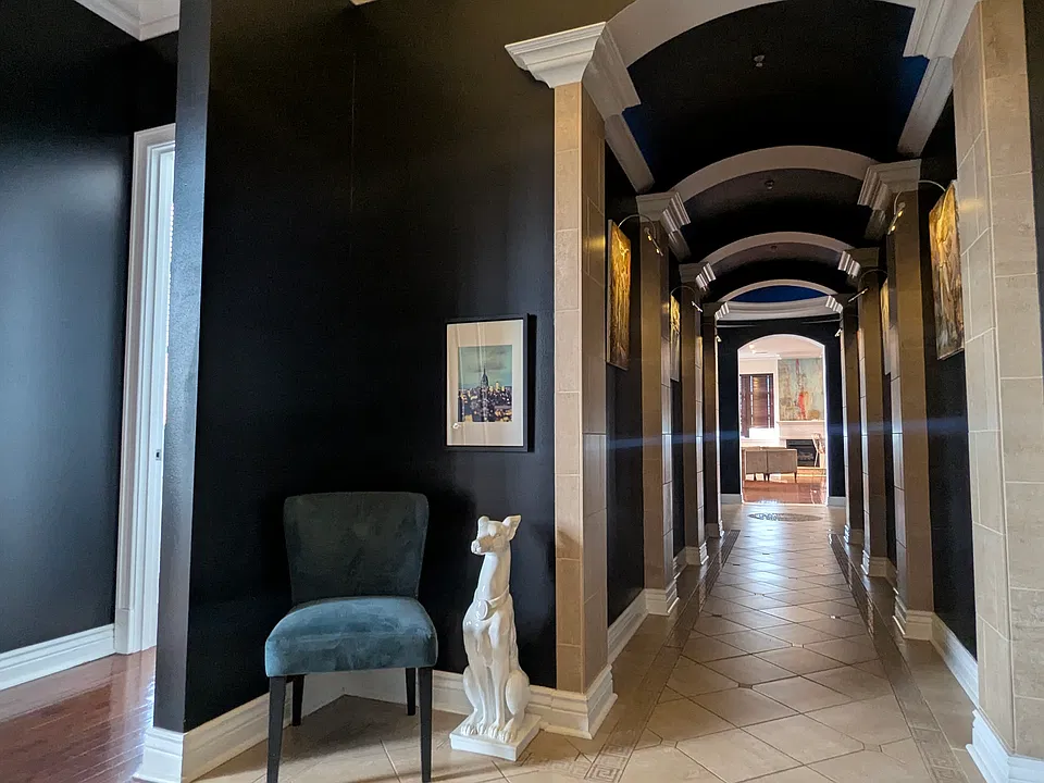 310 E Michigan Ave #601