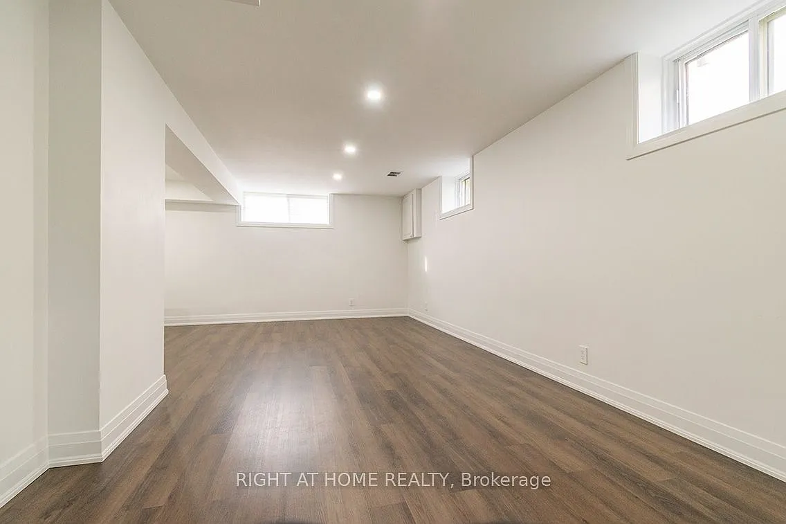 2 bed, $1,950 — Photo 4