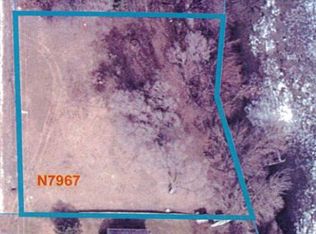 N7967 Lakeshore Dr, Fond Du Lac, WI 54937