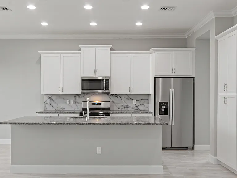 5182 Liberty Ln — Photo 16