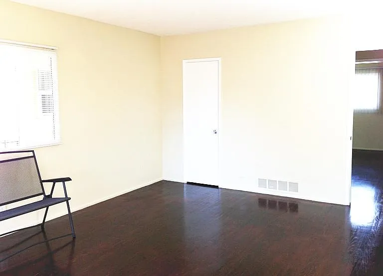 419 N Cambridge Ave — Photo 19