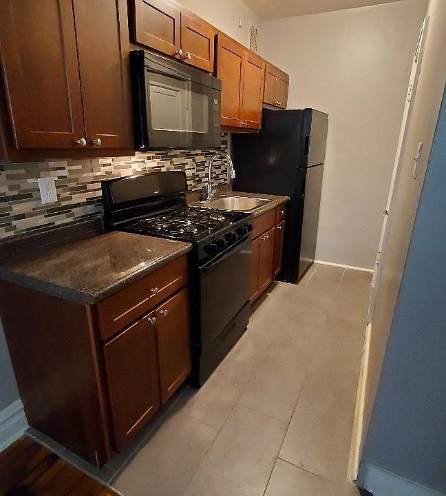 1st image of 368 N Taylor Ave