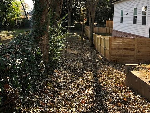 3rd image of 1018 Lawton Ave SW