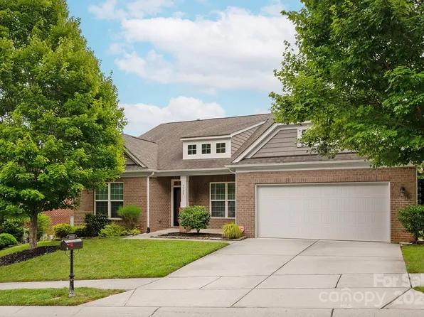 7920 Rolling Creek Ct, Charlotte, NC 28270