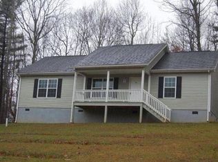 286 Lonesome Dove Dr, Woodlawn, VA 24381