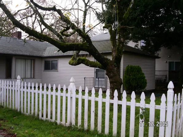 10706 SE Holgate Blvd, Portland, OR 97266