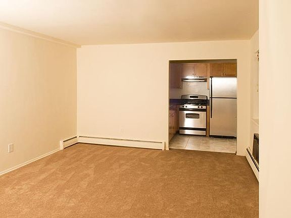 2nd image of 235 E Main St #1460326