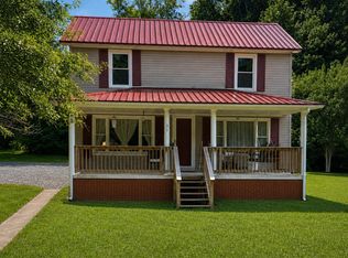 31 Campigatta Holw, Van Lear, KY 41265