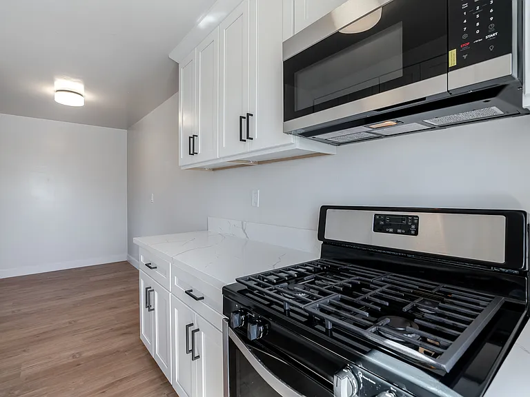 2622 S Hobart Blvd #14 — Photo 10