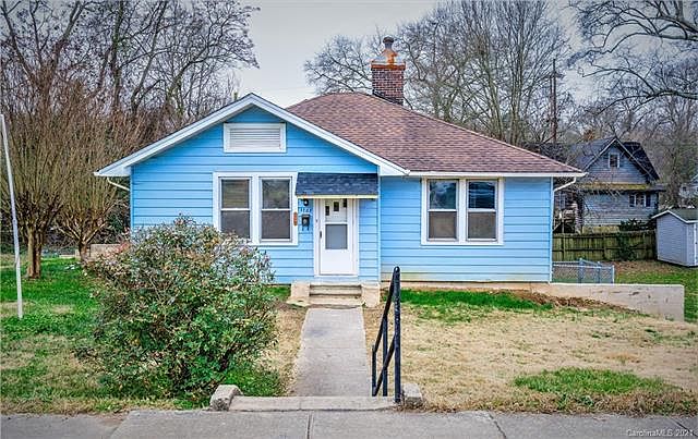 1st image of 1107 W 5th Ave