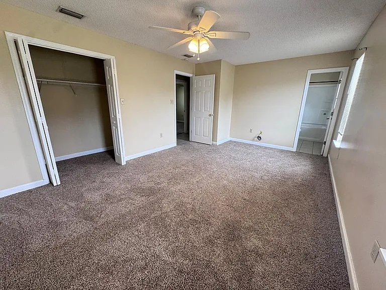 5124 Northridge Rd S — Photo 8