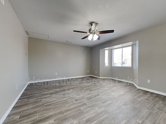 2nd image of 1111 Shorewood Cir APT B