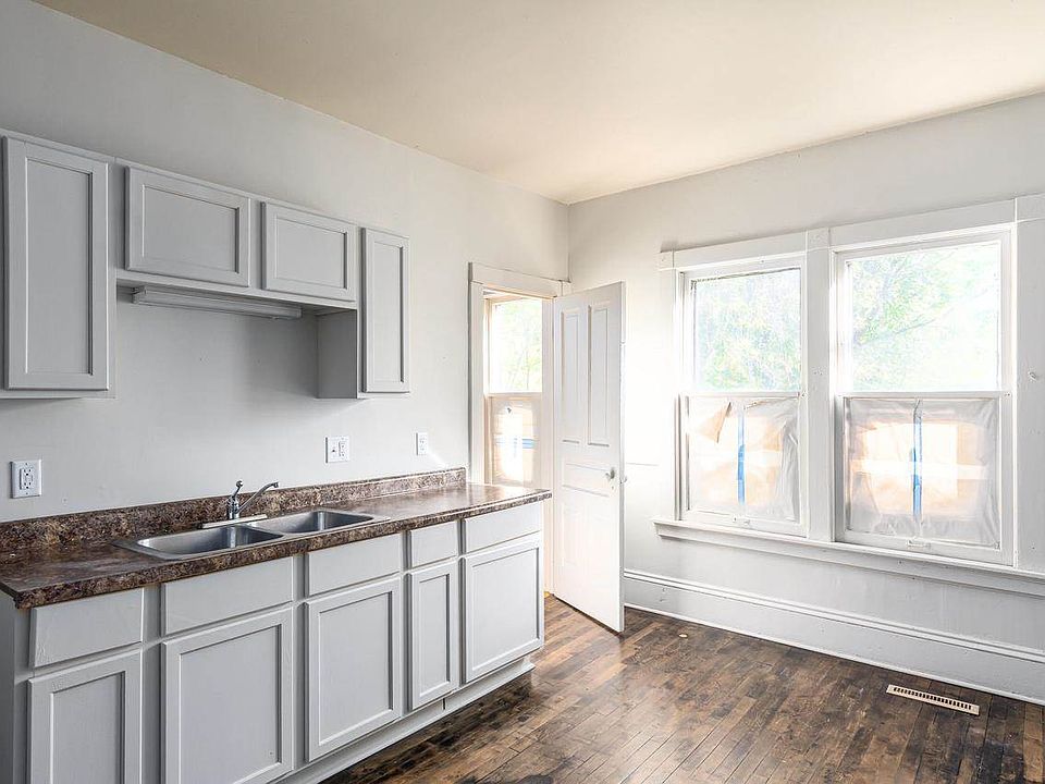 1st image of 3348 N 24th St #3350