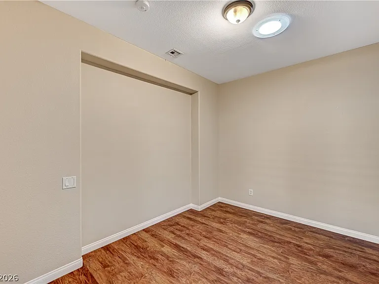 11131 Forever Sunset Ct — Photo 30