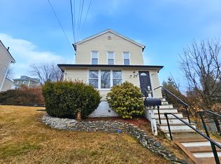21 King St FLOOR 2, Haledon, NJ 07508