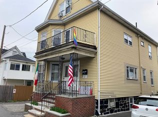 13 Trayes Ave, Malden, MA 02148