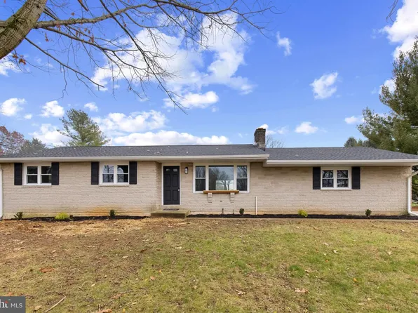 262 Kathy Ct, Lebanon, PA 17042