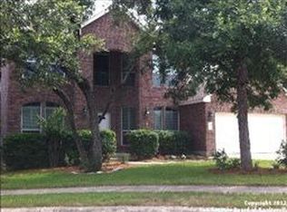 6 Willow Heights Dr, San Antonio, TX 78254