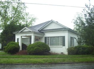 268 Barrow Ave SW, Pelham, GA 31779