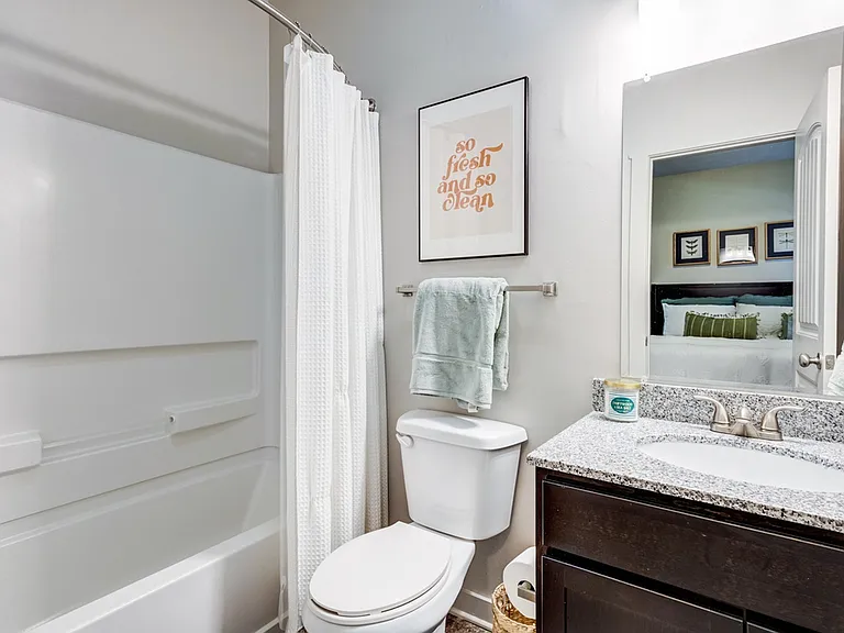 Arlington Cottages and Townhomes-POI-029
